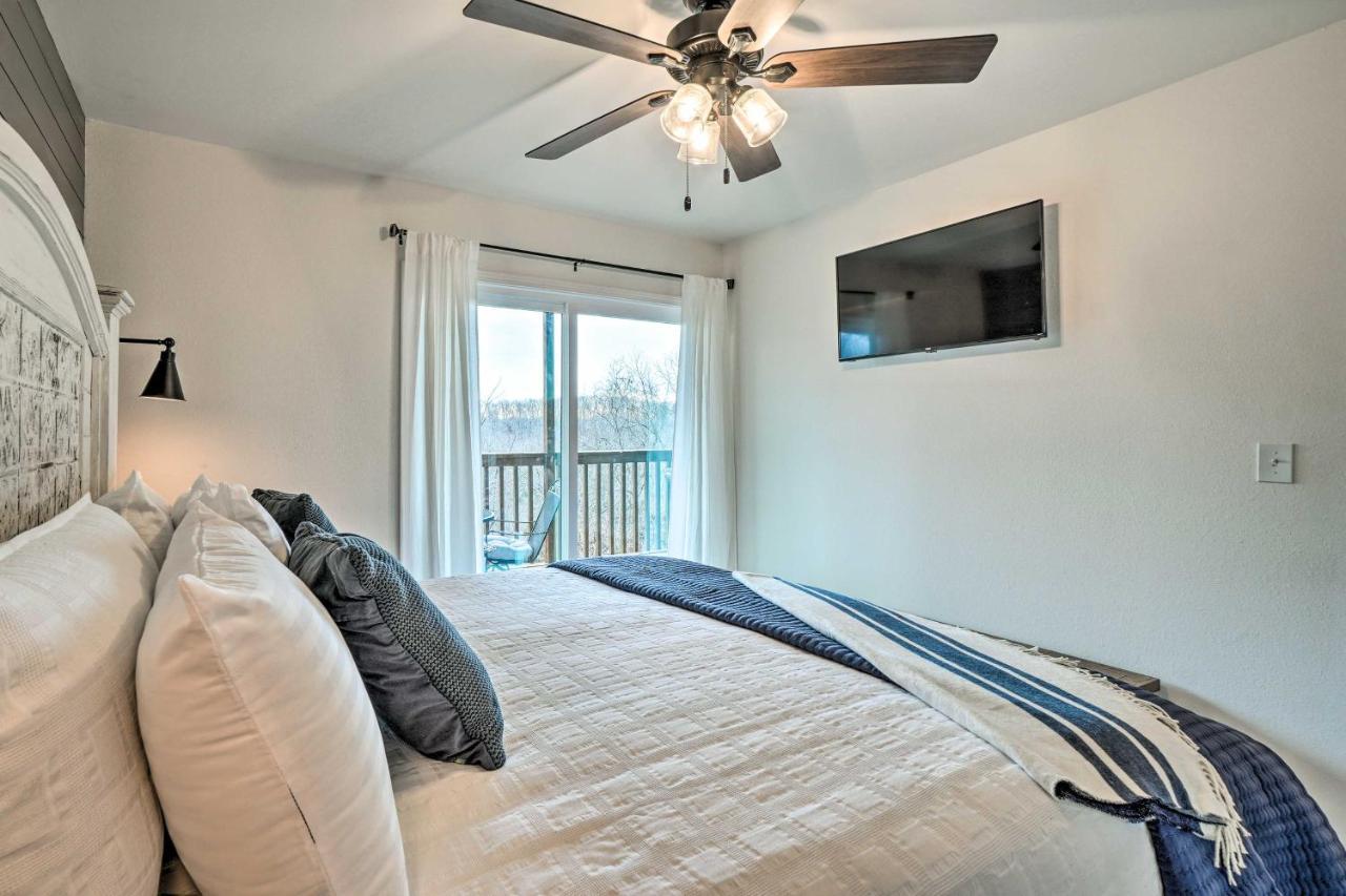 Branson West Condo With Balcony And Resort Amenities エクステリア 写真
